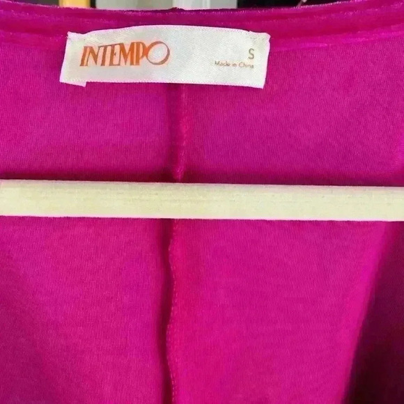 NWT Intempo Bright Pink Velvet Long Sleeve Dress Women's Size Small - Picture 7 of 7